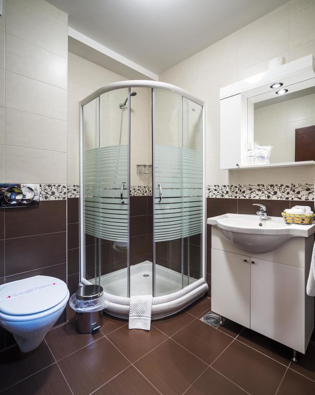 Garni Hotel Semlin B&B Belgrado Kamer foto