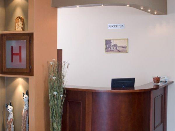 Garni Hotel Semlin B&B Belgrado Buitenkant foto